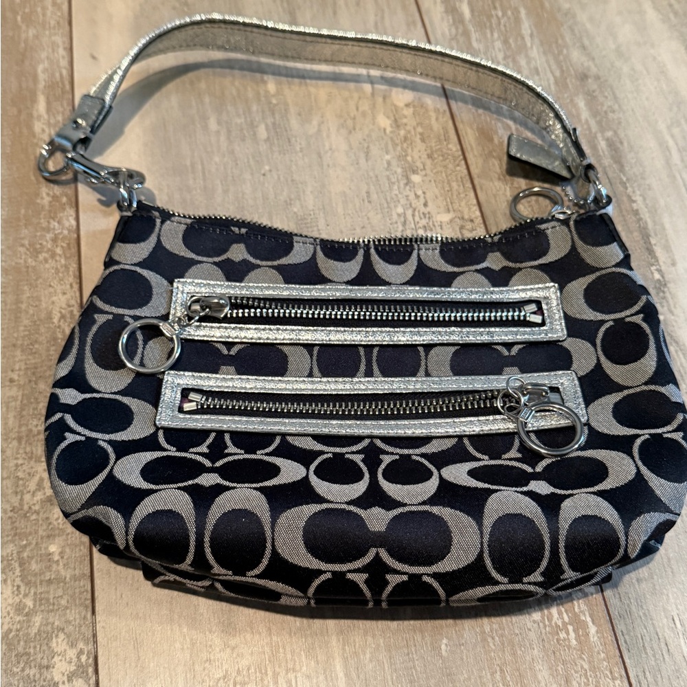 Coach Poppy Signature Top Handle Purse Pouch 44064
